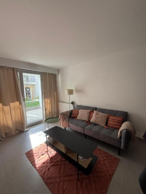 Harmony- three- double bed flat- garden and free parking